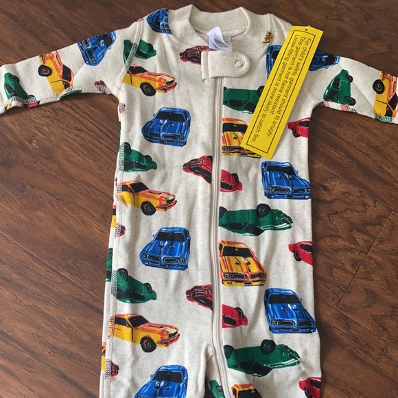 NWT HANNA ANDERSSON CARS SLEEPER ONESIE - Picture 2 of 2